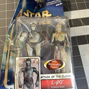 Star Wars Saga Attack Of The Clones C-3PO Protocol Droid - New - Casing Damaged